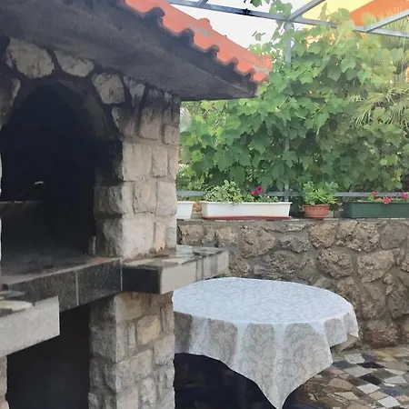 Bozena Apartment