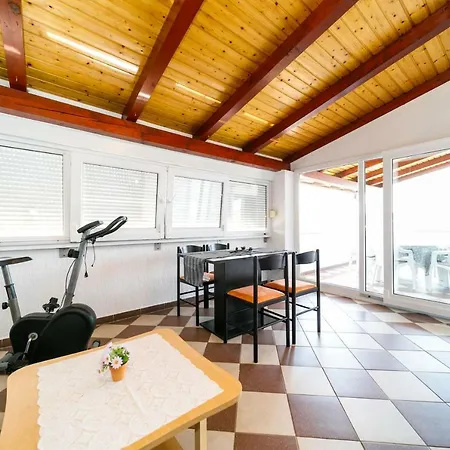 Bozena Apartment Krk Town