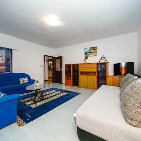 Apartment Bozena *